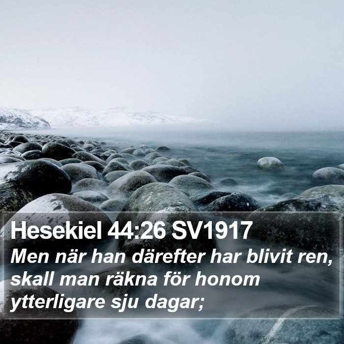 Hesekiel 44:26 SV1917 Bible Study